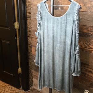 Crochet open sleeve dress